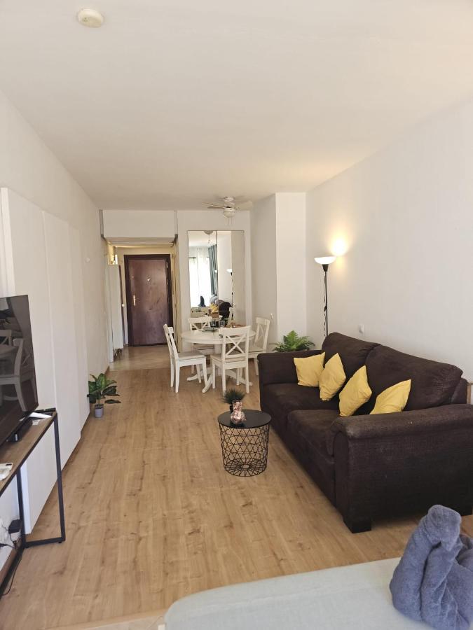 Central Tranquility City Center Apartment By Namaste Elite Торемолинос Екстериор снимка