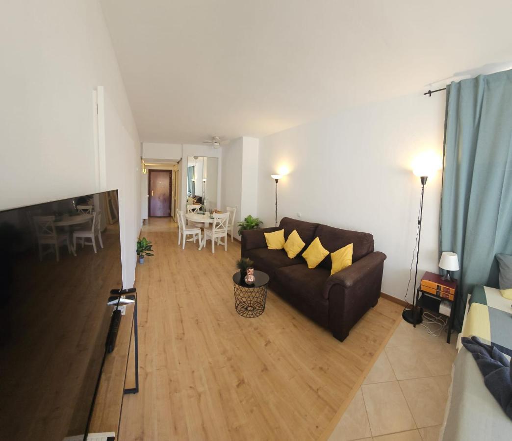 Central Tranquility City Center Apartment By Namaste Elite Торемолинос Екстериор снимка